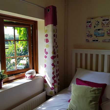 Hawthorn Farm Cottages Кэнтербари Экстерьер фото